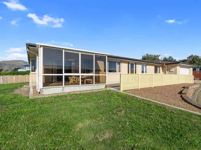 24 Koromiko Crescent, Diamond Harbour