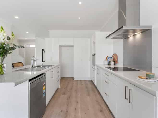 120 Squadron Drive, Hobsonville