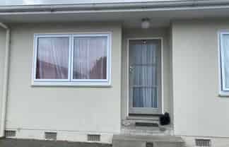 4/82 Bill Hercock Street, Pirimai