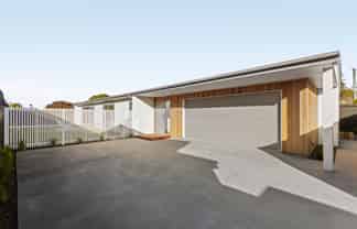 25B Pine Avenue, South New Brighton