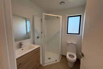 4/12 Tawa Road, Te Atatu Peninsula