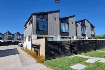 4/12 Tawa Road, Te Atatu Peninsula