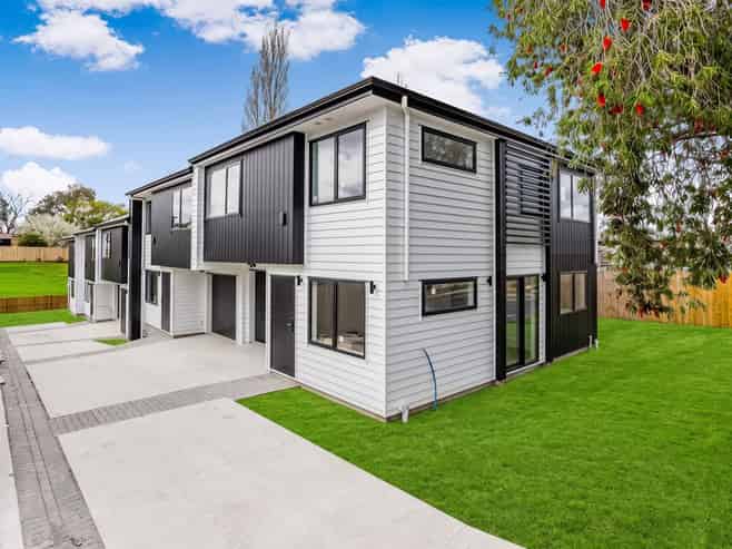 Lot 1/4 Ennis Avenue, Pakuranga Heights