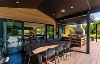 40 Lacebark Drive, KINLOCH