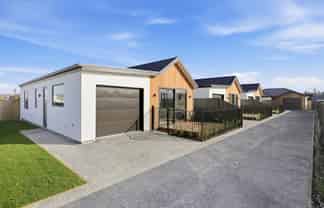 A, B, C/63 Factory Road, Mosgiel