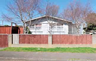 80 Michael Rd, Paraparaumu Beach