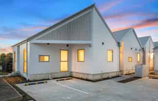 4/31 Vickerys Road, Wigram