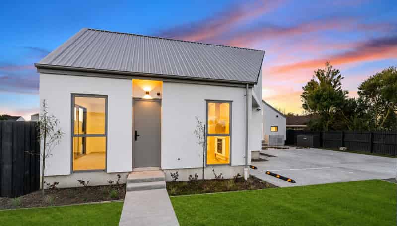 4/31 Vickerys Road, Wigram