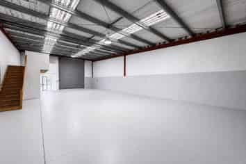 Functional industrial unit - Whangaparaoa