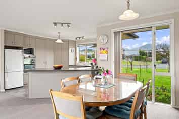 9 Magnolia Rise, Waipahihi