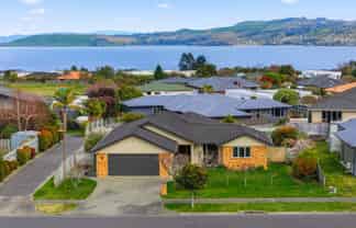 9 Magnolia Rise, Waipahihi