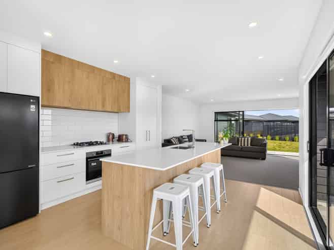 30 Tai Road, Wharewaka