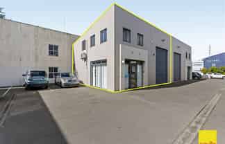 Vacant Bite-Sized Industrial Opportunity