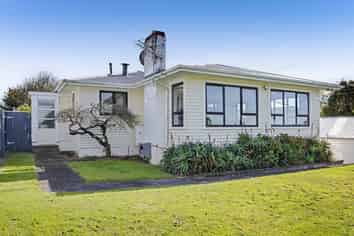 17 Watene Crescent, Waitara
