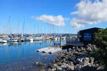 Compass Coffee, Seaview - Waterfront Café for Sale