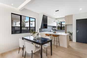 26 Toetoe Street, Westgate