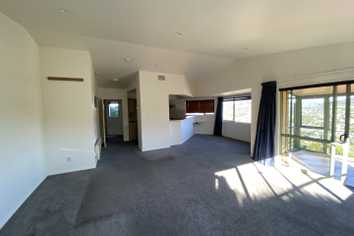 9a Gavaskar Place , Khandallah
