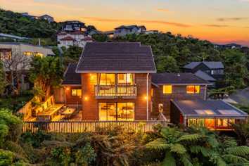 6 Avonlea Grove, Belmont