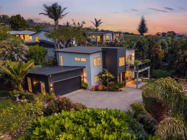 12A Hamlet Place, Pukekohe