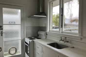 4/26 Edgeware Road, Saint Albans