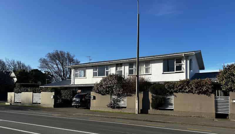 142 Rossall Street, Merivale