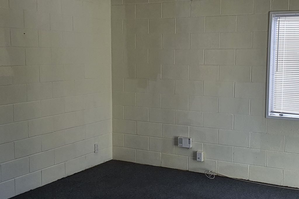 ALAMEIN CRT - 2-BDRM - $415 P/W 4