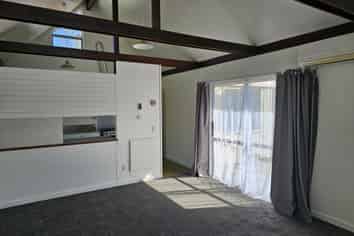 17 Alamein Crt, Masterton