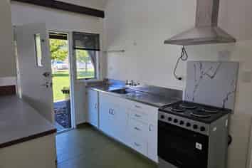 17 Alamein Crt, Masterton