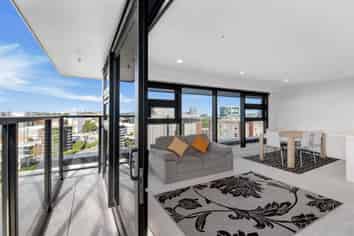 1603/8 Whitaker Place, Grafton