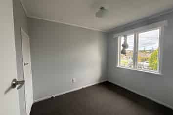 74 Farquhar Road, Glendene