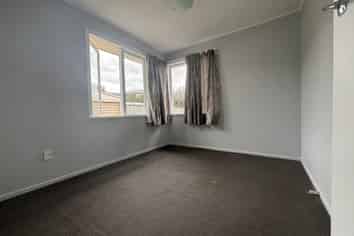 74 Farquhar Road, Glendene