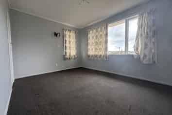 74 Farquhar Road, Glendene