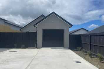7 Akau Lane, Orewa
