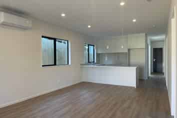 7 Akau Lane, Orewa
