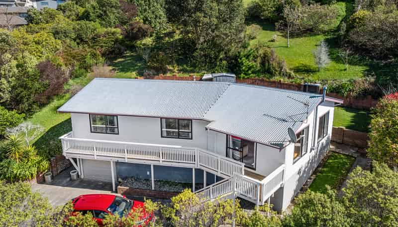 53 Omapere Street, Whitby