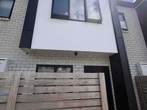 6/12 Charlemont Street, Hamilton Central