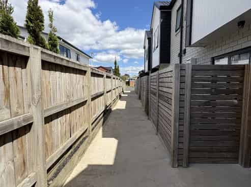 6/12 Charlemont Street, Hamilton Central