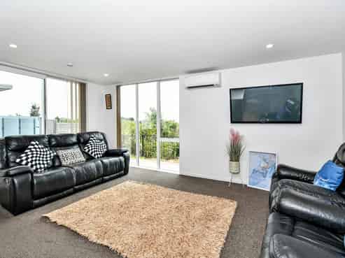 24C Rainsford Road, Pukekohe