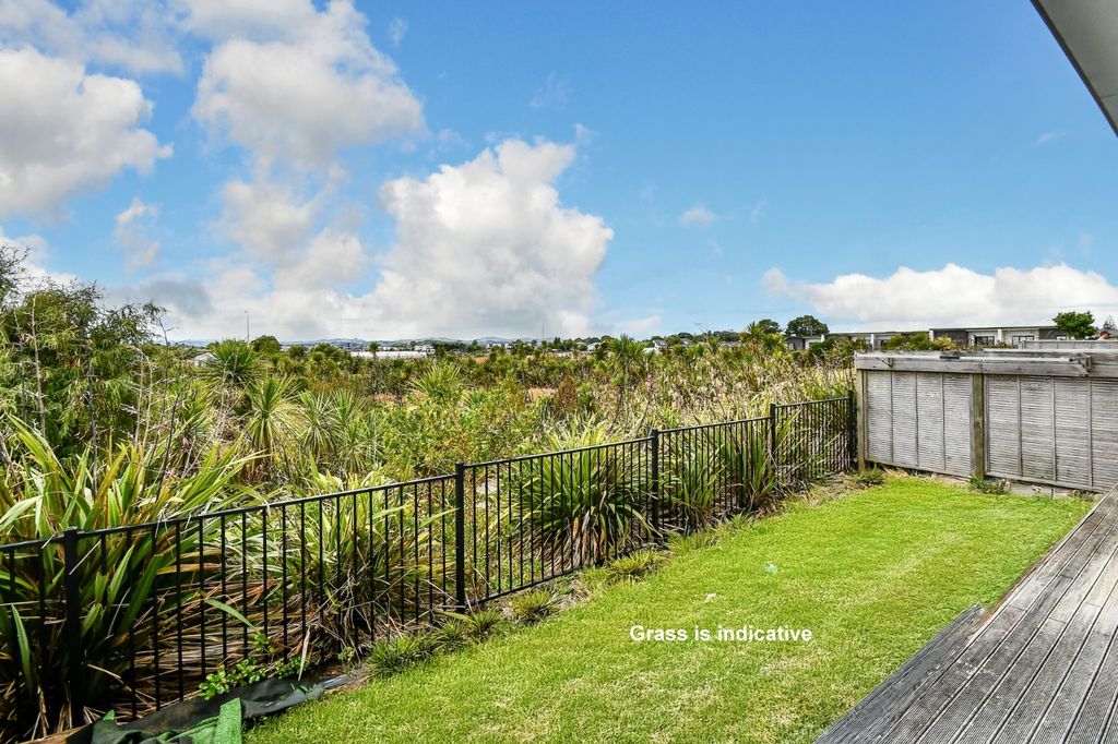 Private, Spacious Living with Beautiful Native Bush Views 1