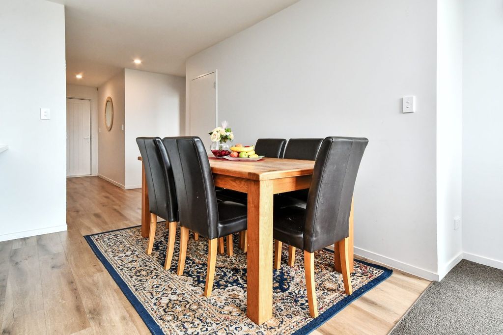 Private, Spacious Living with Beautiful Native Bush Views 4