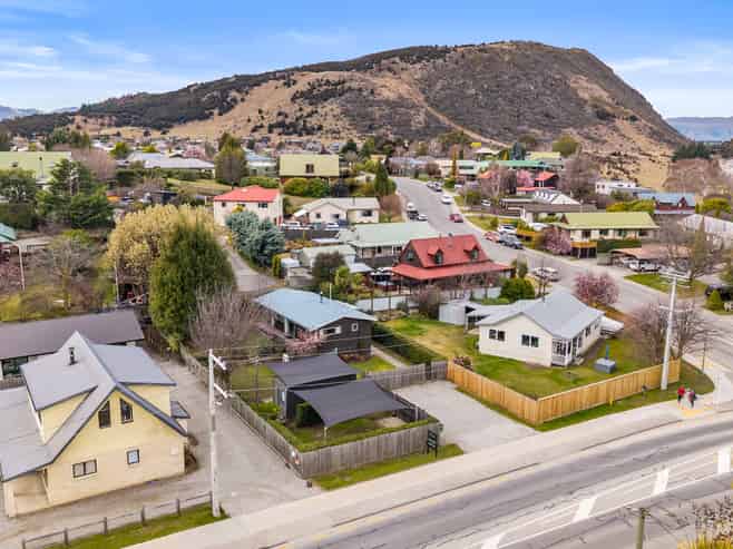 11 Anderson Road, Wanaka
