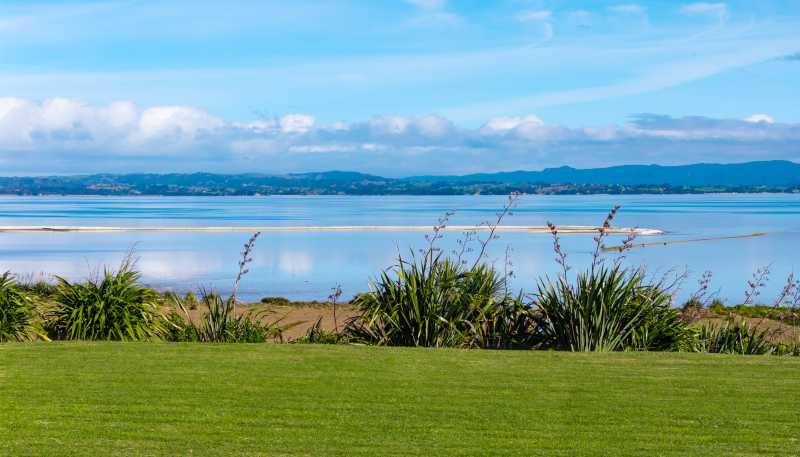 323 Seagrove Road, Waiau Pa
