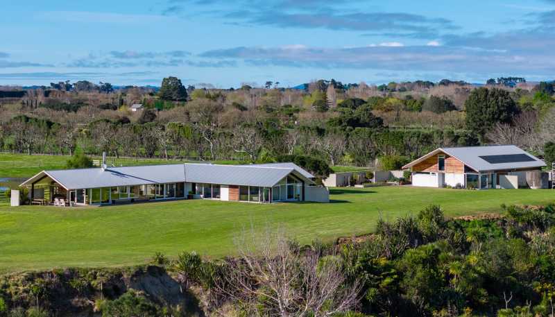 323 Seagrove Road, Waiau Pa