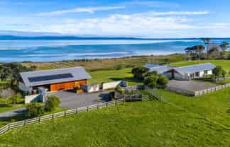 323 Seagrove Road, Waiau Pa