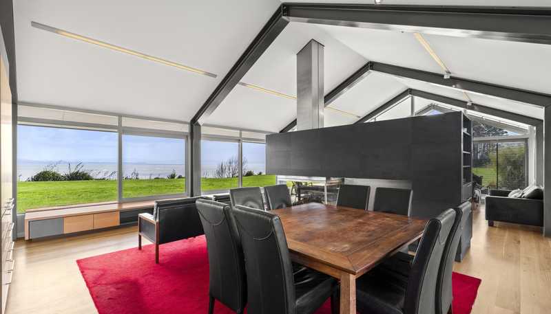 323 Seagrove Road, Waiau Pa