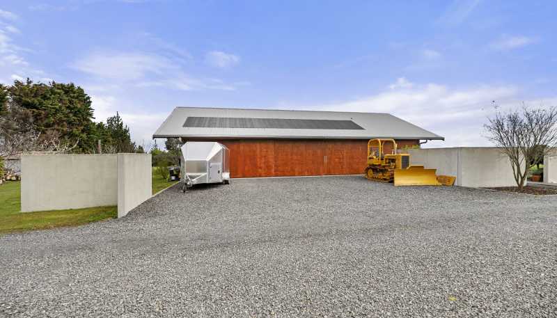 323 Seagrove Road, Waiau Pa
