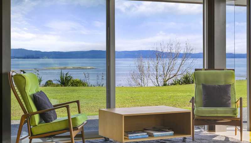 323 Seagrove Road, Waiau Pa