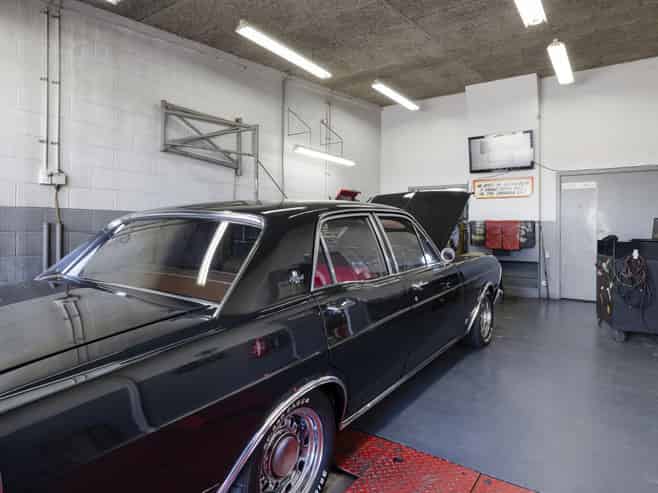Automotive performance & muscle car workshop