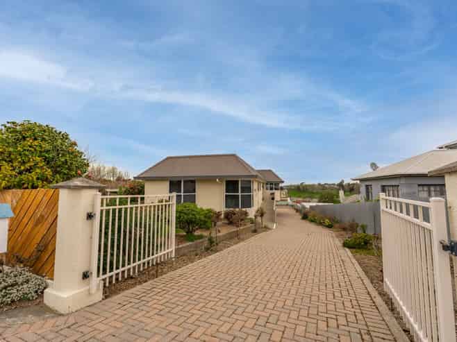 11 Waimataitai Street, Waimataitai