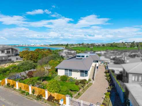11 Waimataitai Street, Waimataitai